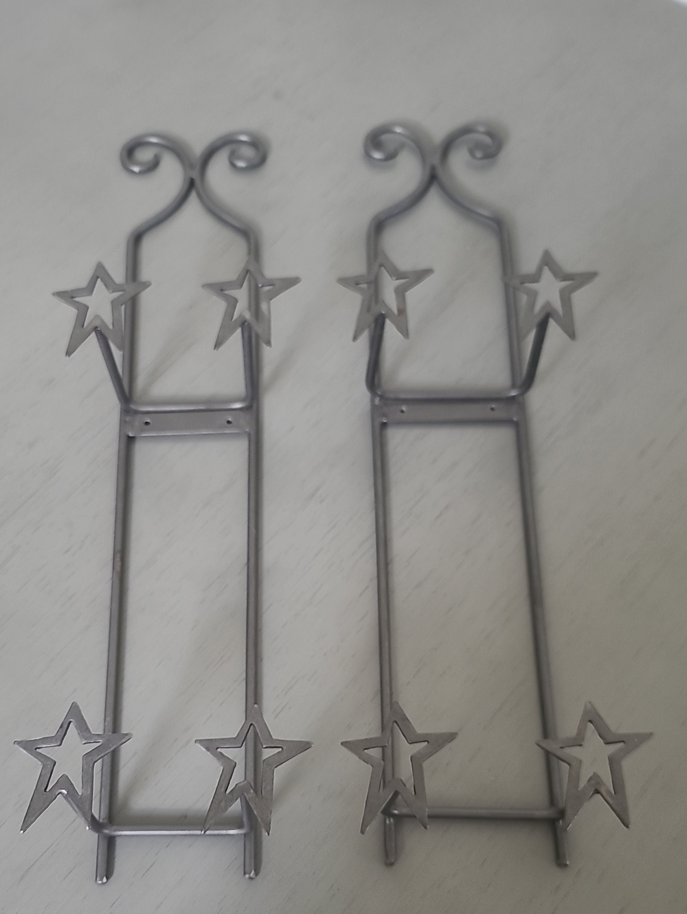 Set Of 2 Metal Decorative Star Accent Wall Hooks in Silver - Home Wall Decor